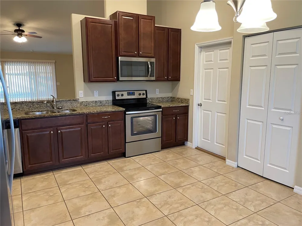 17 SEA FRONT TRAIL Palm Coast, FL 32164