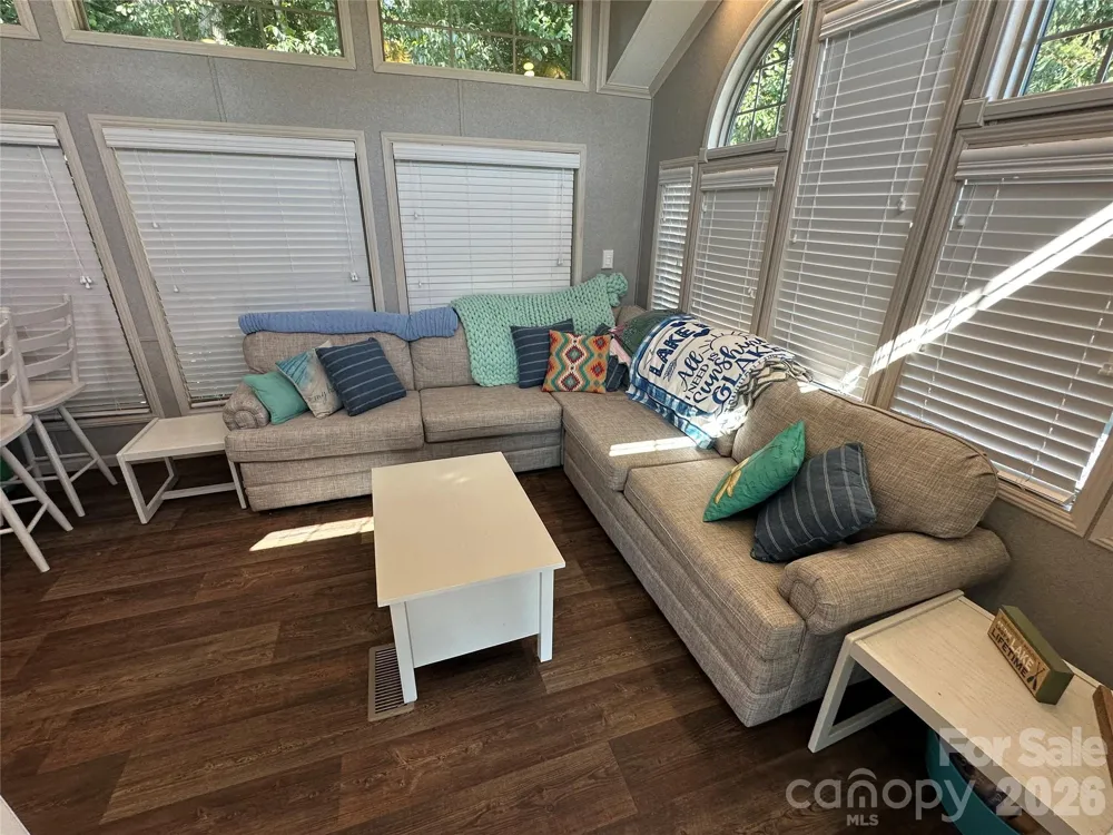 160 Grand View Drive New London, NC 28127