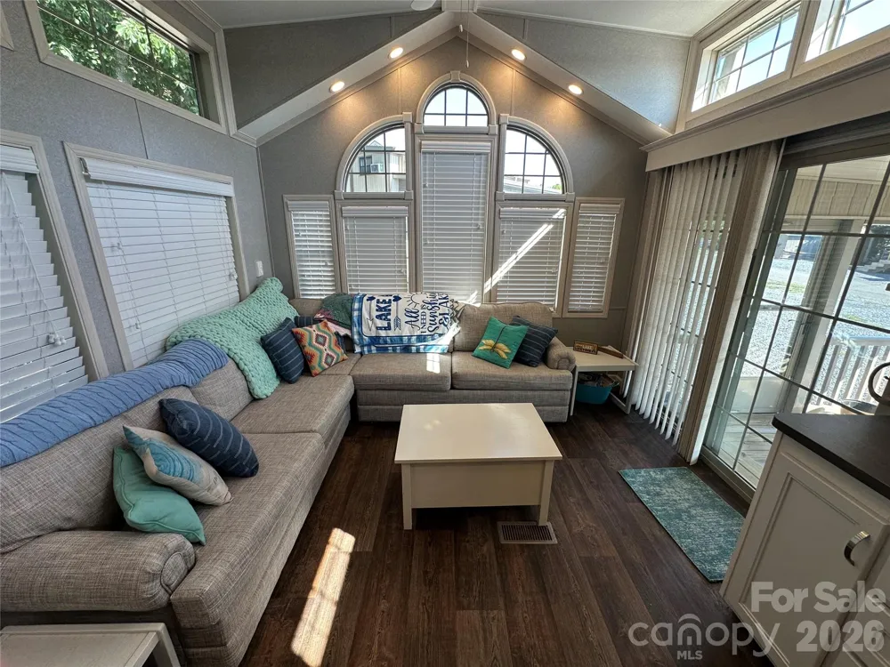 160 Grand View Drive New London, NC 28127