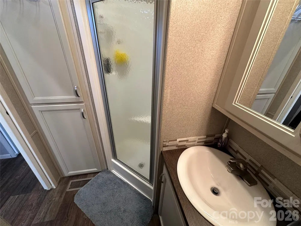 160 Grand View Drive New London, NC 28127