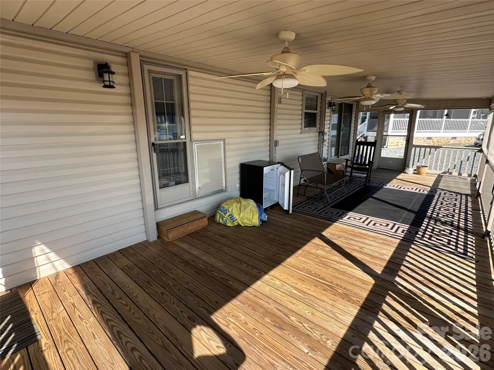 160 Grand View Drive New London, NC 28127