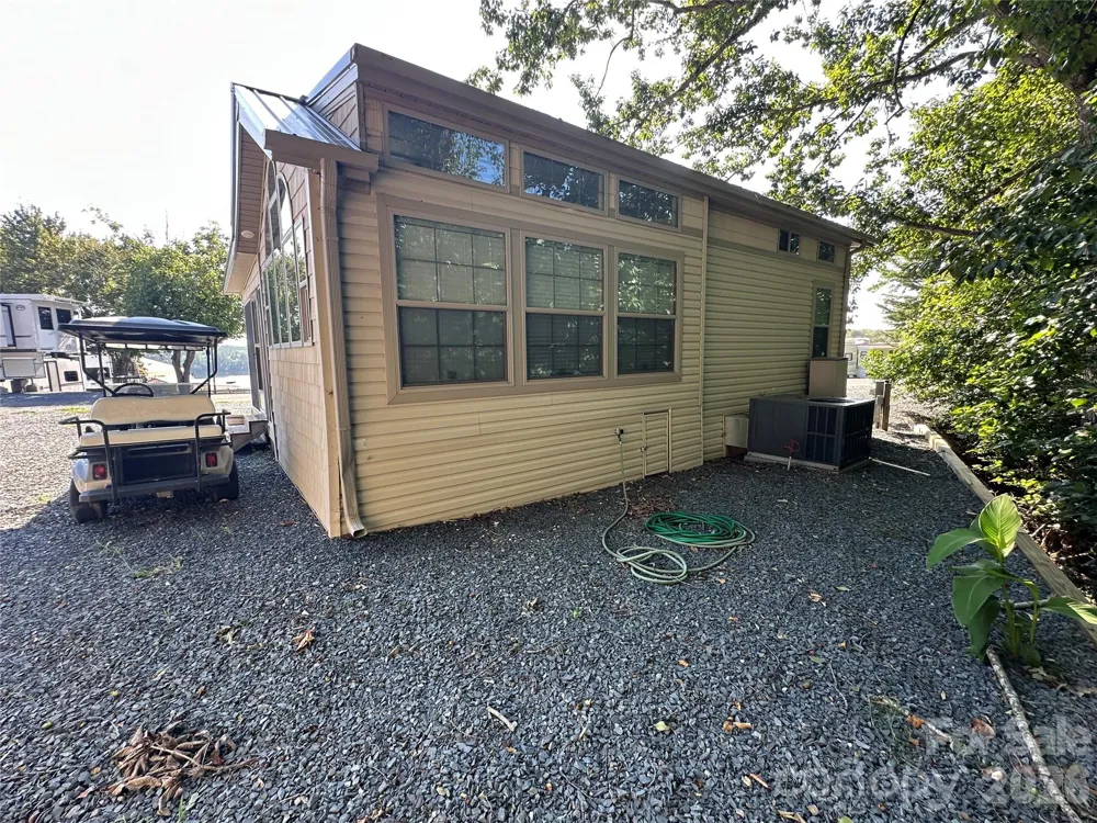 160 Grand View Drive New London, NC 28127