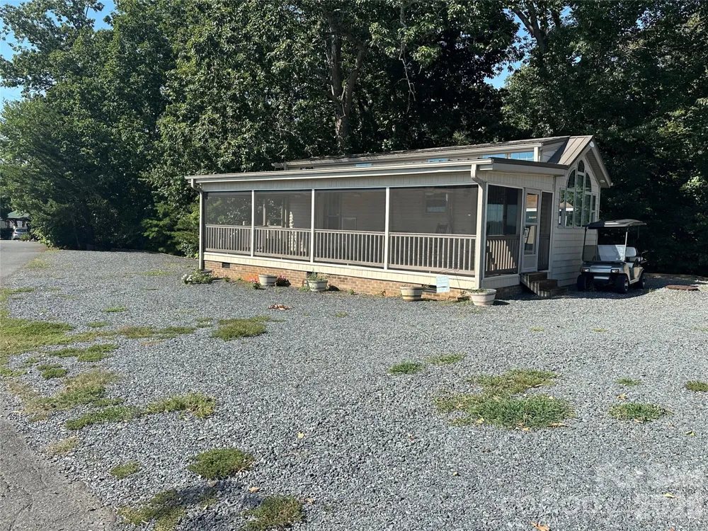 160 Grand View Drive New London, NC 28127