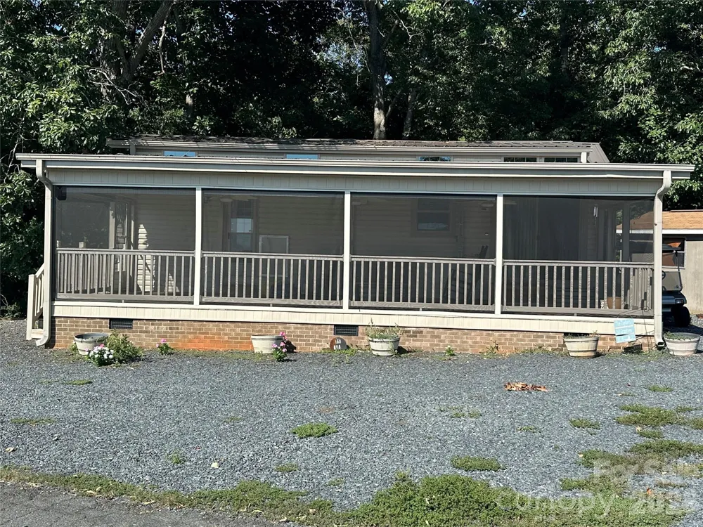 160 Grand View Drive New London, NC 28127