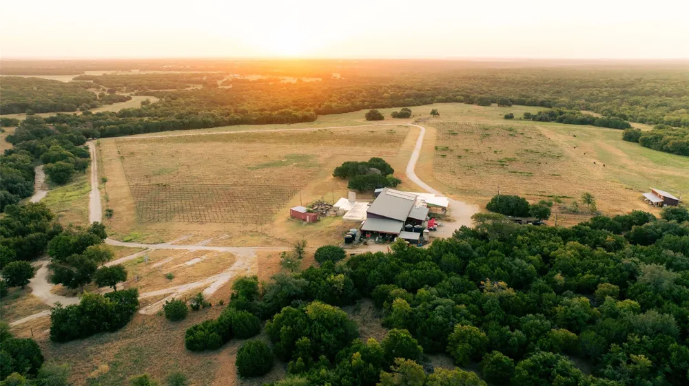 1147 County Road 1110 Meridian, TX 76665