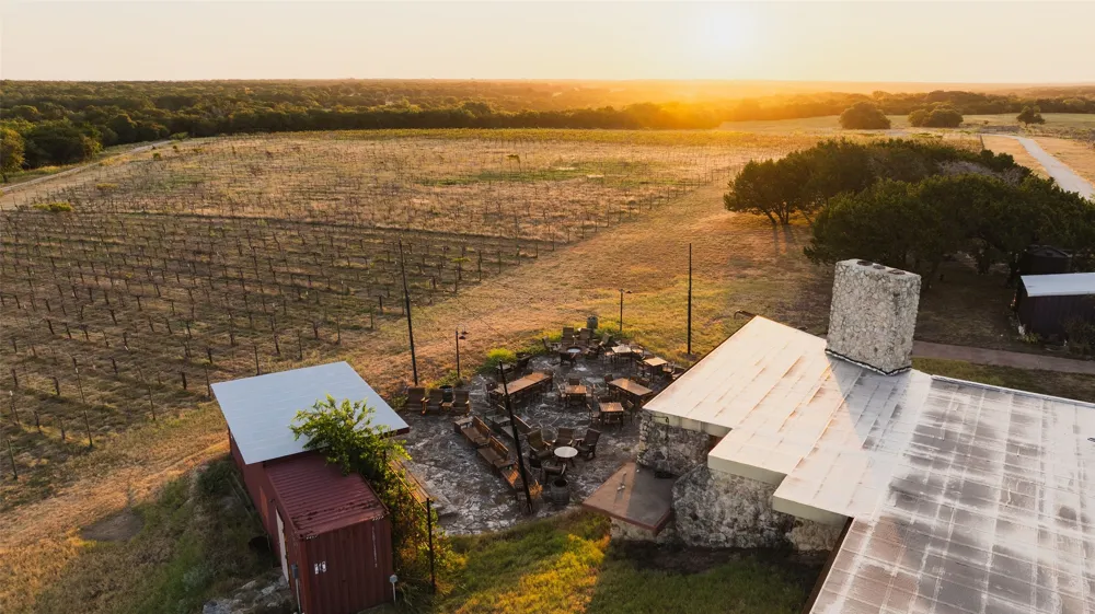 1147 County Road 1110 Meridian, TX 76665