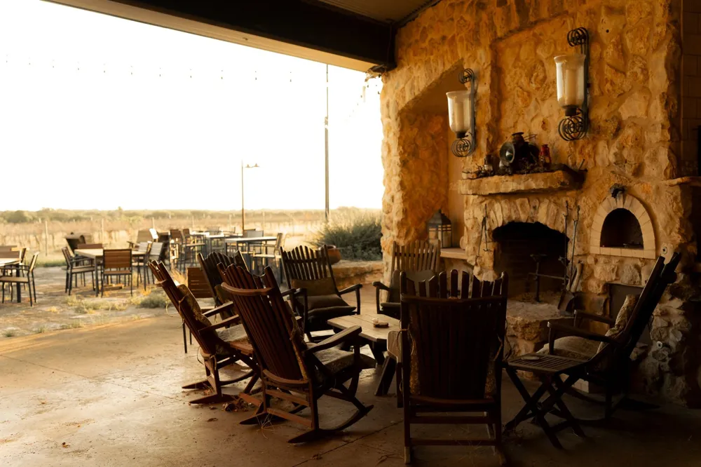 1147 County Road 1110 Meridian, TX 76665