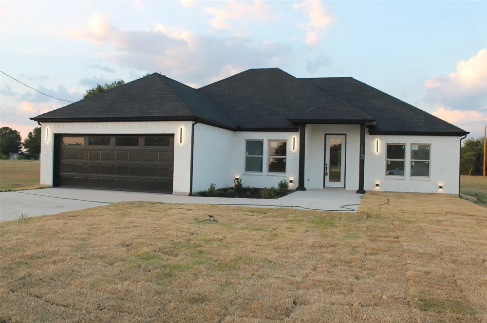 113 Scenic Road Trinidad, TX 75163