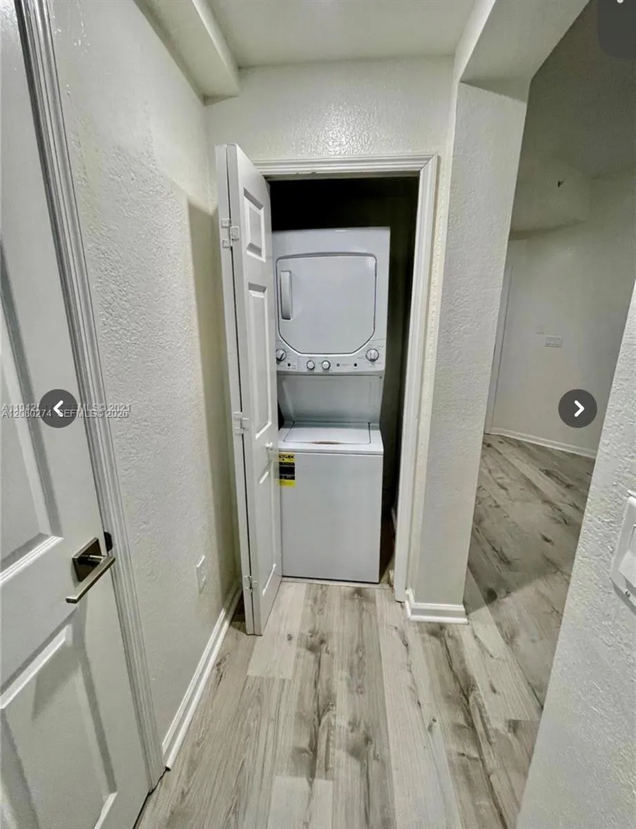 10902 NW 83 St #219 Doral, FL 33178
