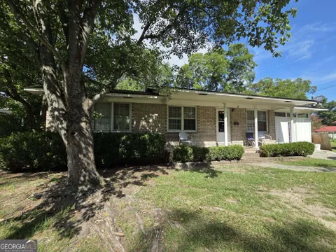 9 S College ST