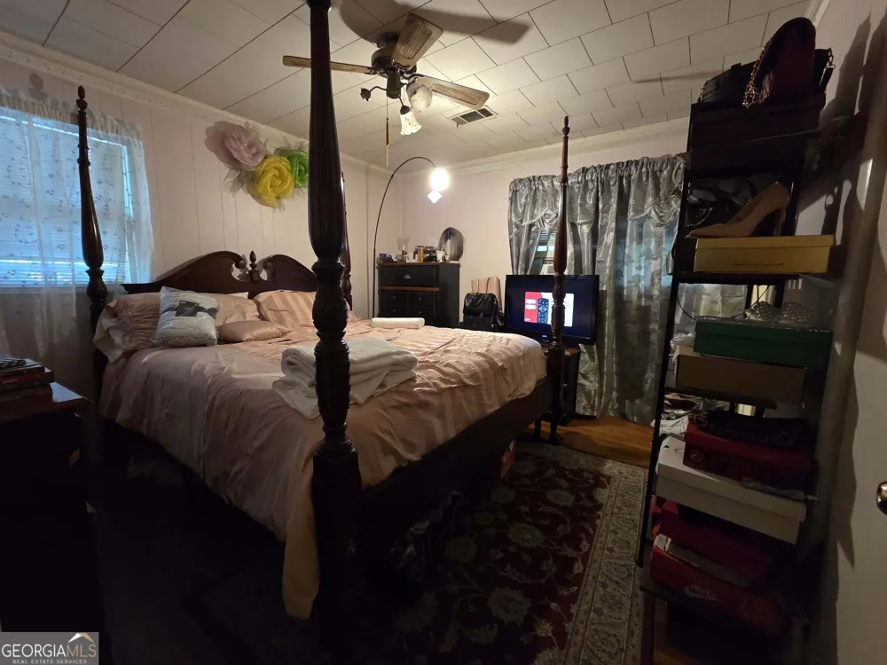 9 S College ST Claxton, GA 30417