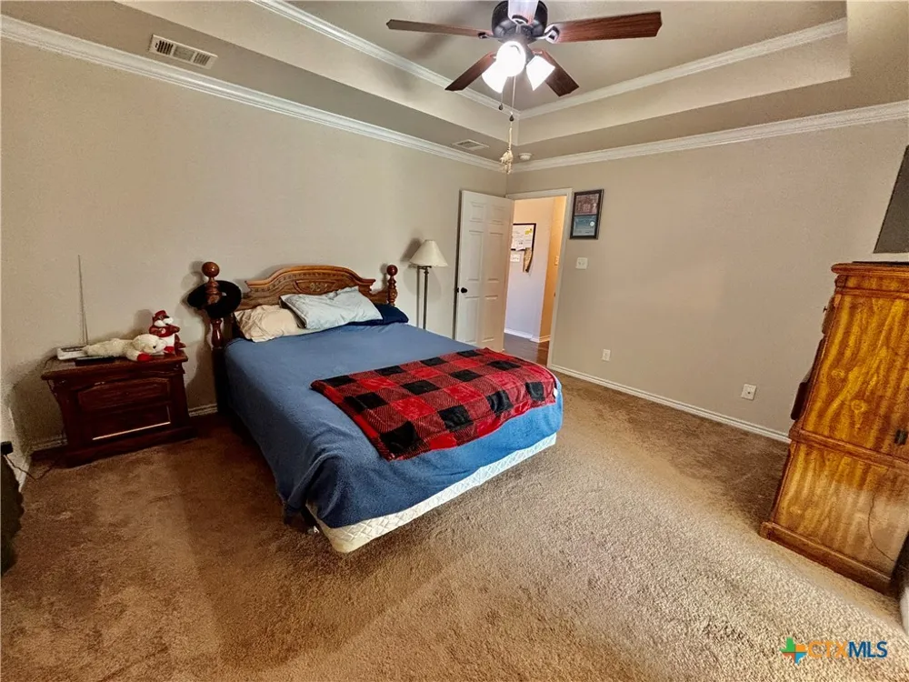 3740 CR 127 Gatesville, TX 76528