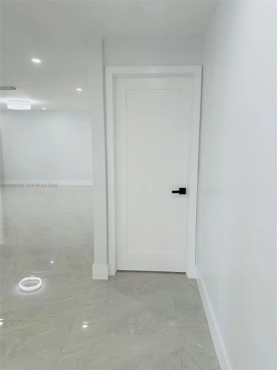 11870 SW 5th St #1 Miami, FL 33184