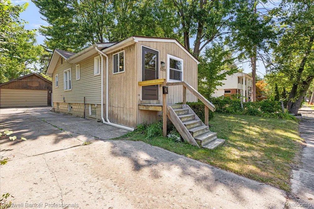 5251 Gateshead Street Detroit City, MI 48236