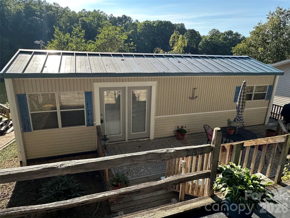 135 Clubhouse Drive Extension New London, NC 28127