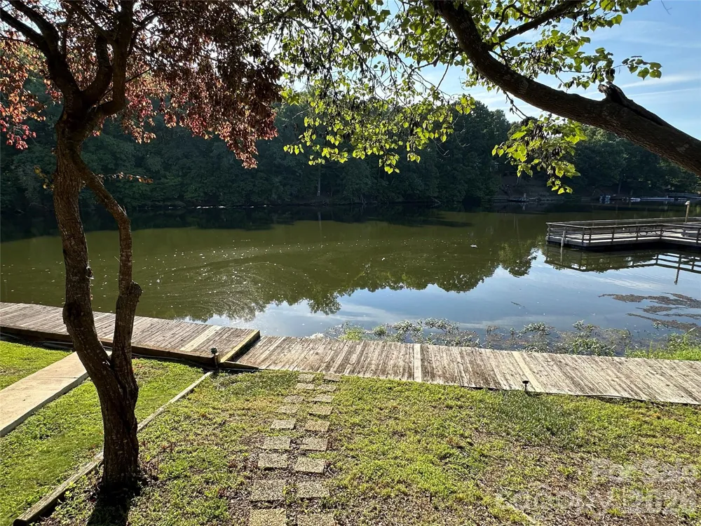 135 Clubhouse Drive Extension New London, NC 28127