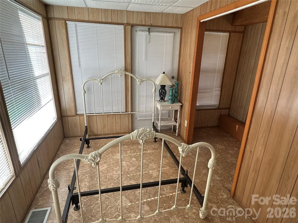 135 Clubhouse Drive Extension New London, NC 28127