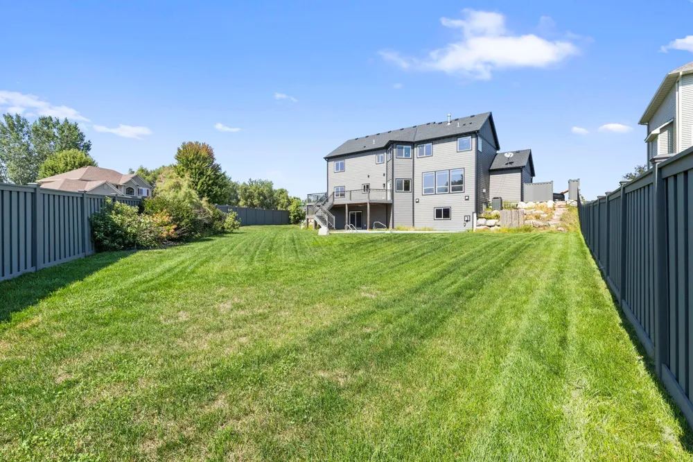 7242 205th Street W Lakeville, MN 55044