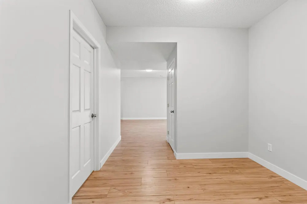 7242 205th Street W Lakeville, MN 55044