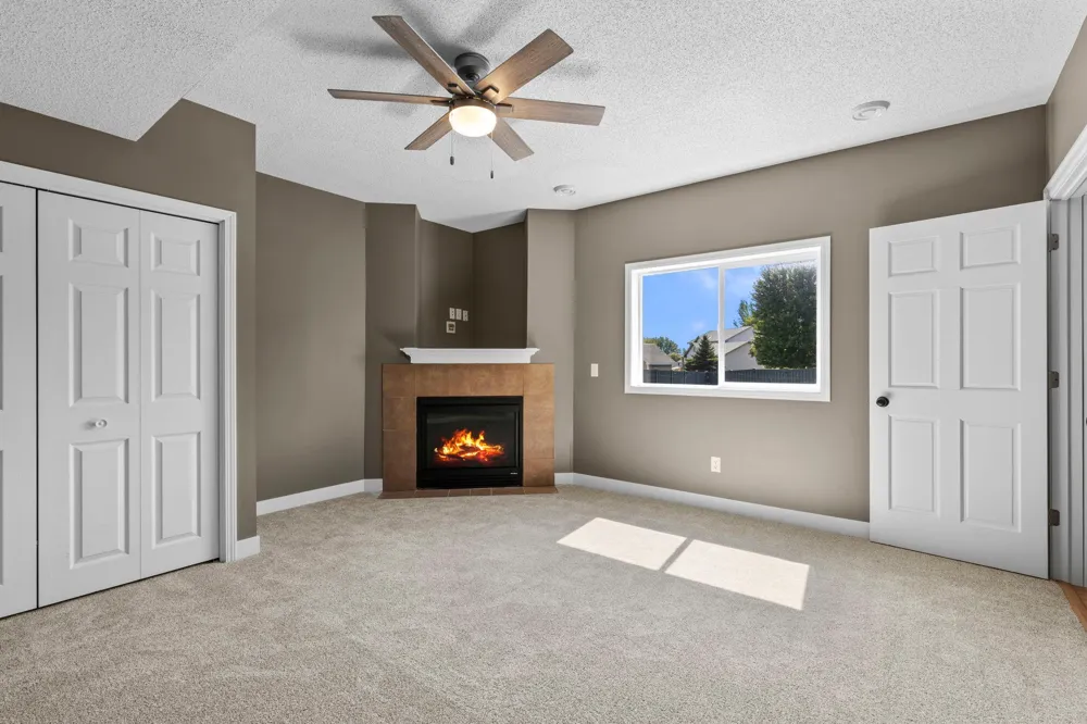 7242 205th Street W Lakeville, MN 55044