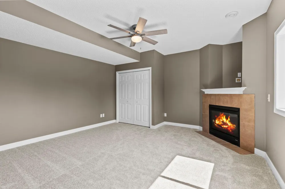 7242 205th Street W Lakeville, MN 55044