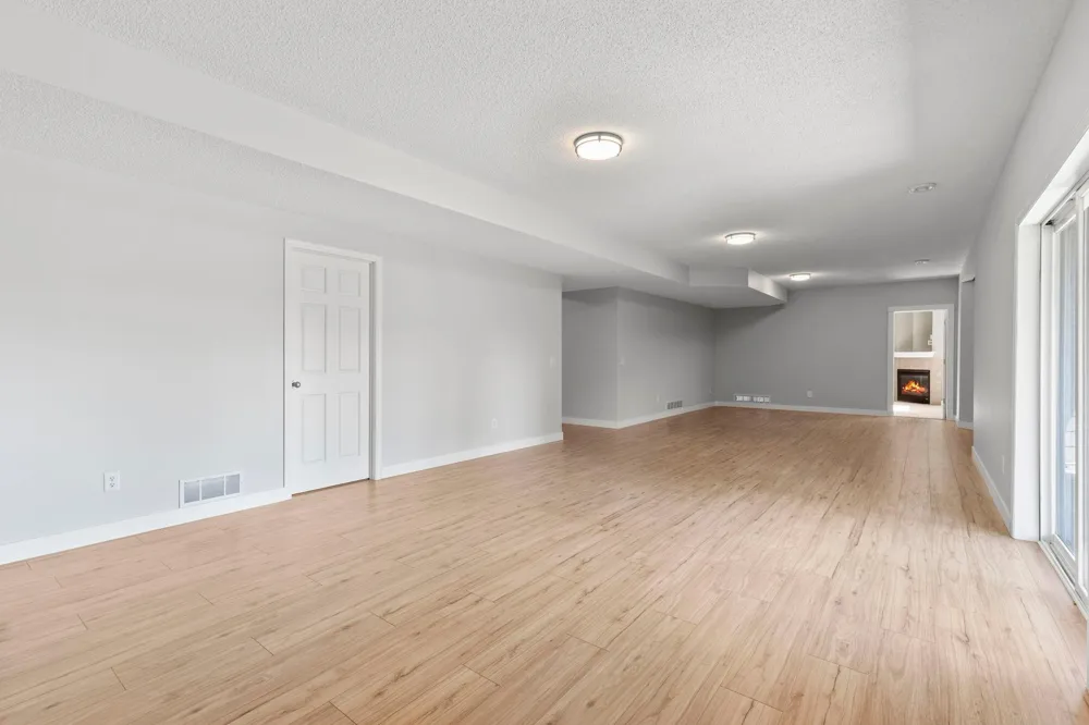 7242 205th Street W Lakeville, MN 55044