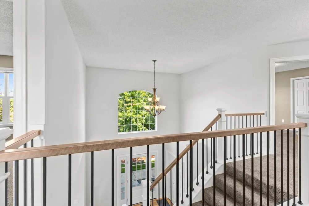 7242 205th Street W Lakeville, MN 55044