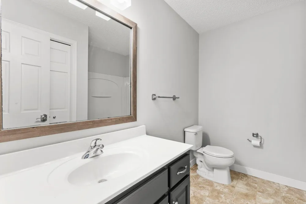 7242 205th Street W Lakeville, MN 55044