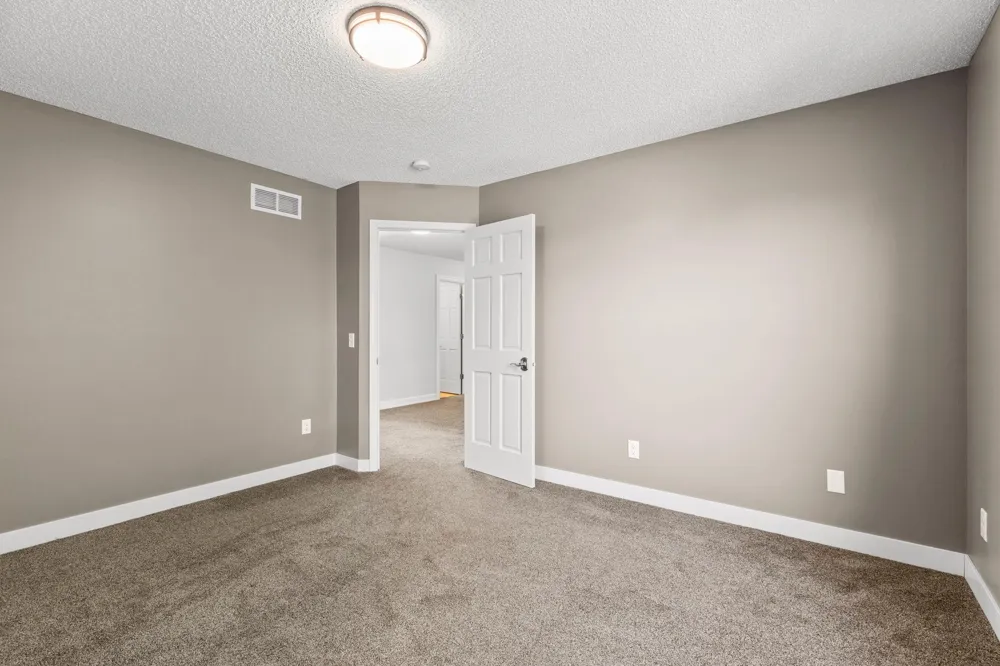 7242 205th Street W Lakeville, MN 55044