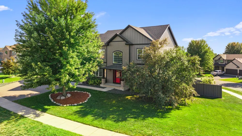 7242 205th Street W Lakeville, MN 55044