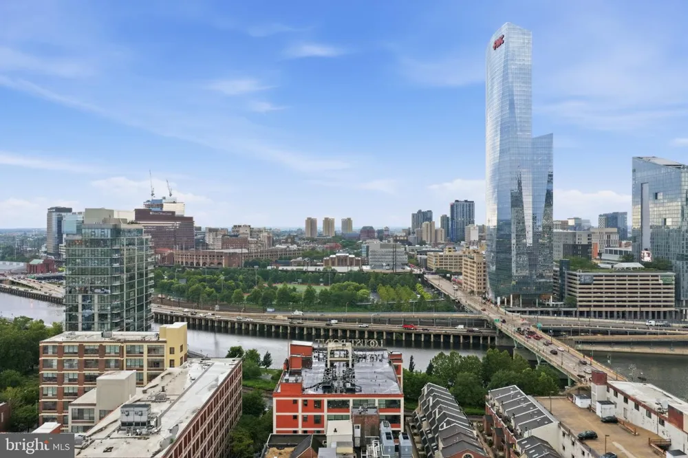 2429 LOCUST STREET #608 Philadelphia, PA 19103