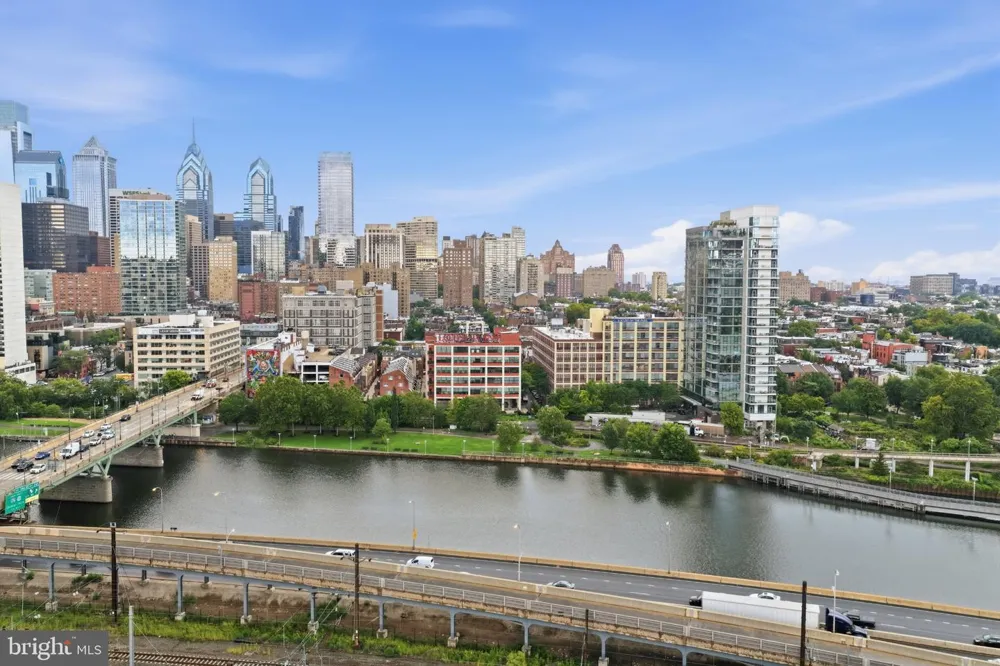 2429 LOCUST STREET #608 Philadelphia, PA 19103