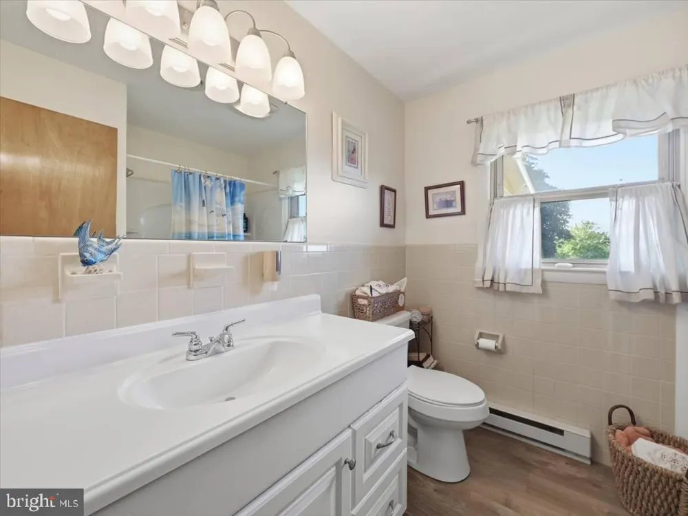 1454 BRECHBILL ROAD ROAD Chambersburg, PA 17202