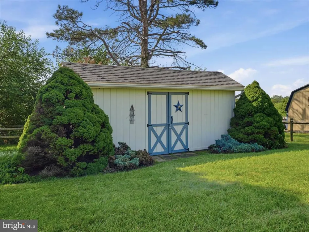 1454 BRECHBILL ROAD ROAD Chambersburg, PA 17202