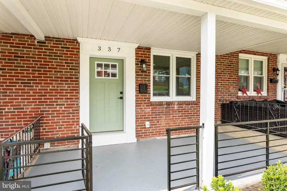 337 E 9TH AVENUE Conshohocken, PA 19428