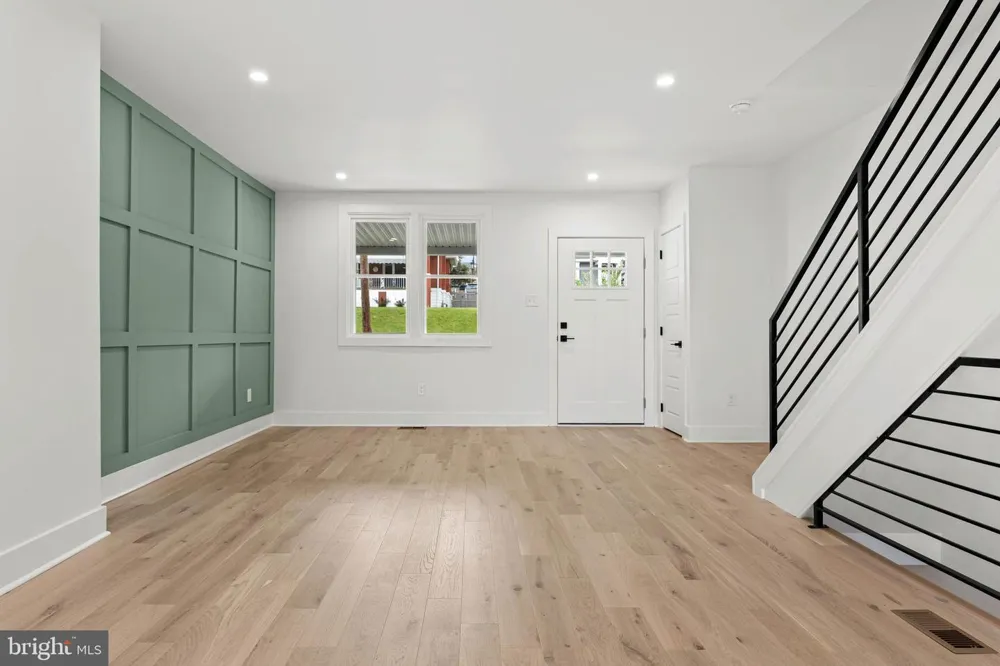 337 E 9TH AVENUE Conshohocken, PA 19428