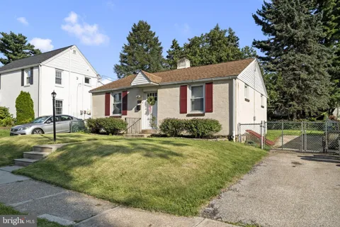 467 EVERGREEN AVENUE