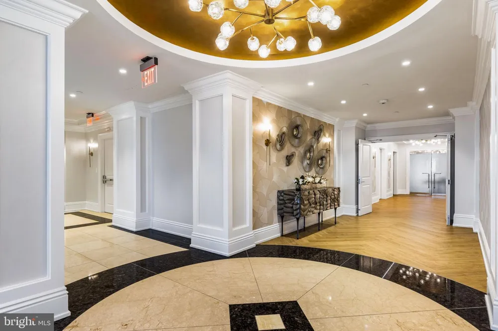 50 S 16TH STREET #4204 Philadelphia, PA 19102