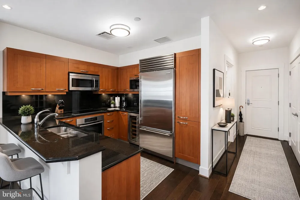 50 S 16TH STREET #4204 Philadelphia, PA 19102