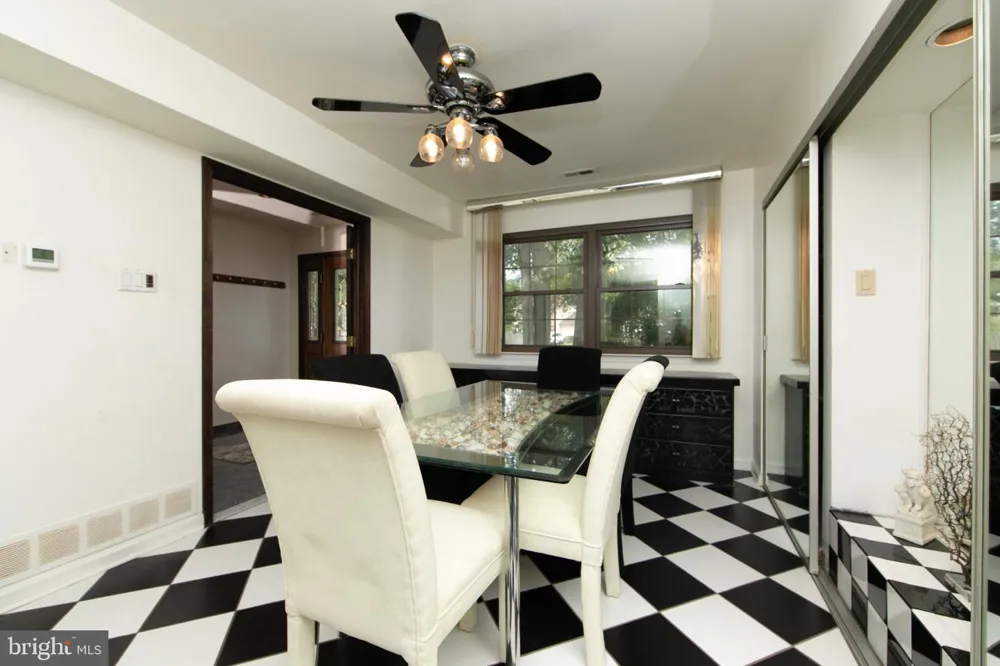 2 PLEASANT VIEW TERRACE Marlton, NJ 08053
