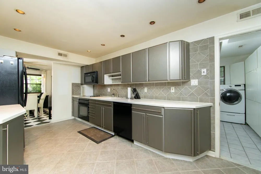 2 PLEASANT VIEW TERRACE Marlton, NJ 08053