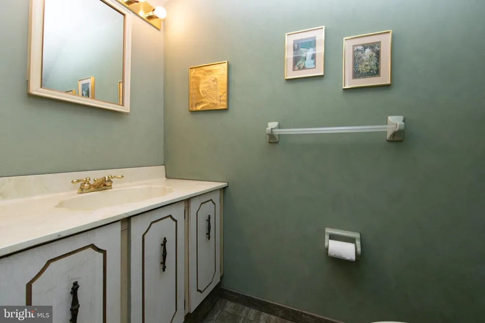 2 PLEASANT VIEW TERRACE Marlton, NJ 08053