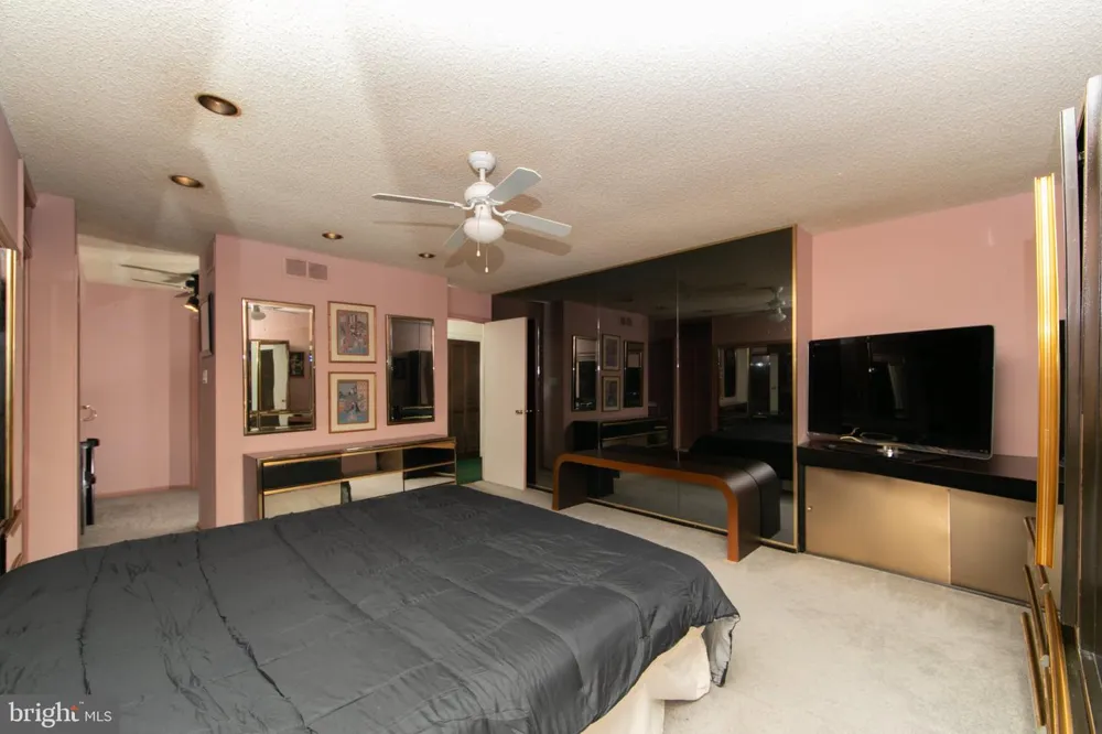 2 PLEASANT VIEW TERRACE Marlton, NJ 08053