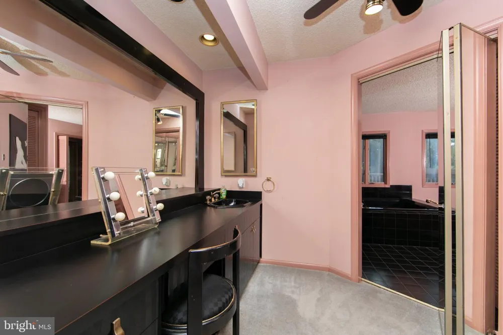 2 PLEASANT VIEW TERRACE Marlton, NJ 08053