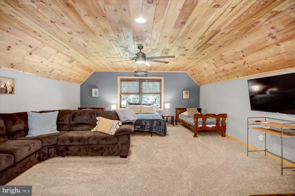 2170 BASSE TERRE ROAD Du Bois, PA 15801