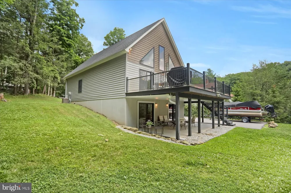2170 BASSE TERRE ROAD Du Bois, PA 15801