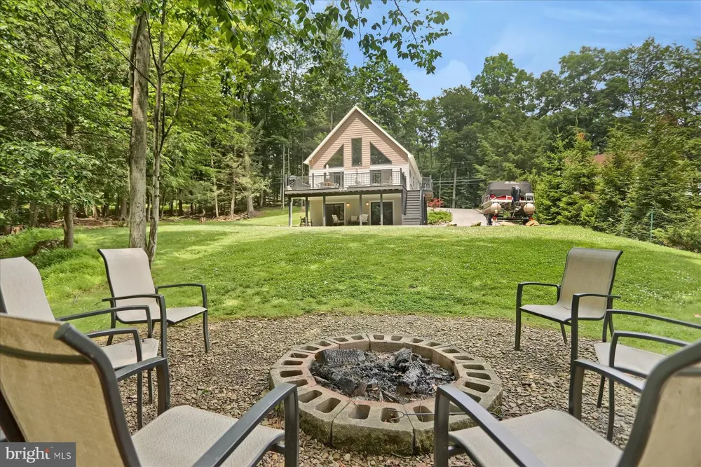 2170 BASSE TERRE ROAD Du Bois, PA 15801