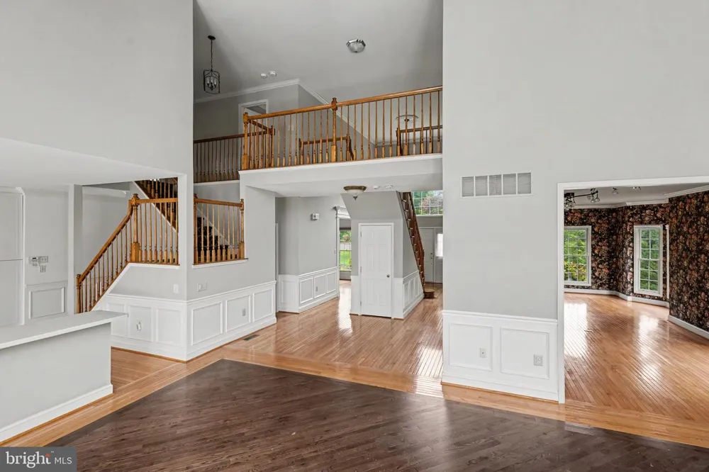 9 SUNRISE DRIVE Doylestown, PA 18901