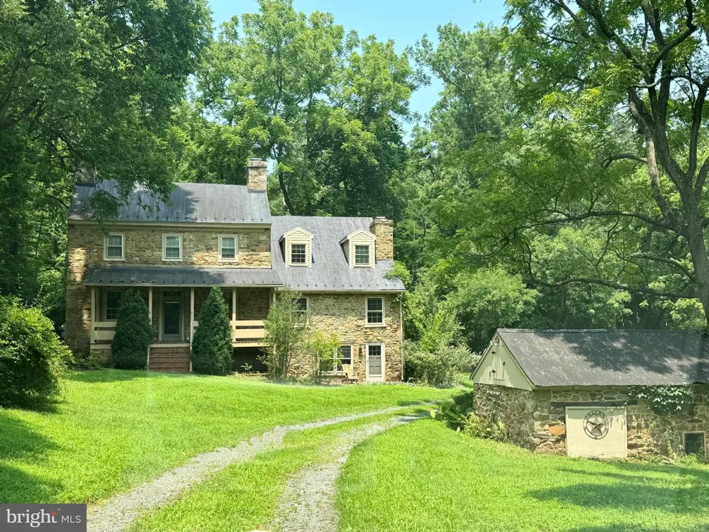 39902 THOMAS MILL ROAD Leesburg, VA 20175