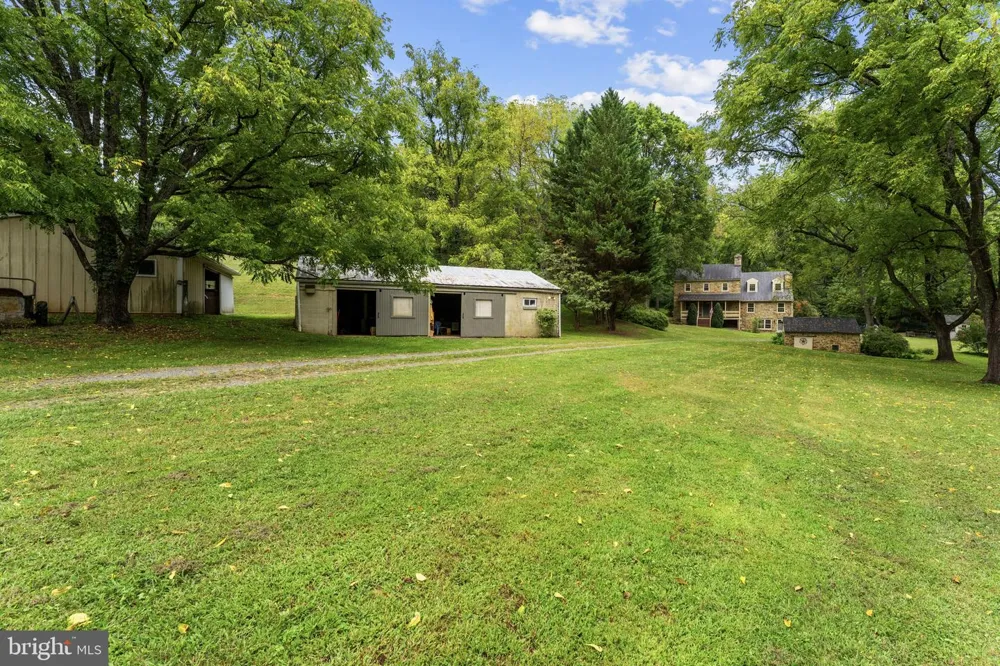 39902 THOMAS MILL ROAD Leesburg, VA 20175